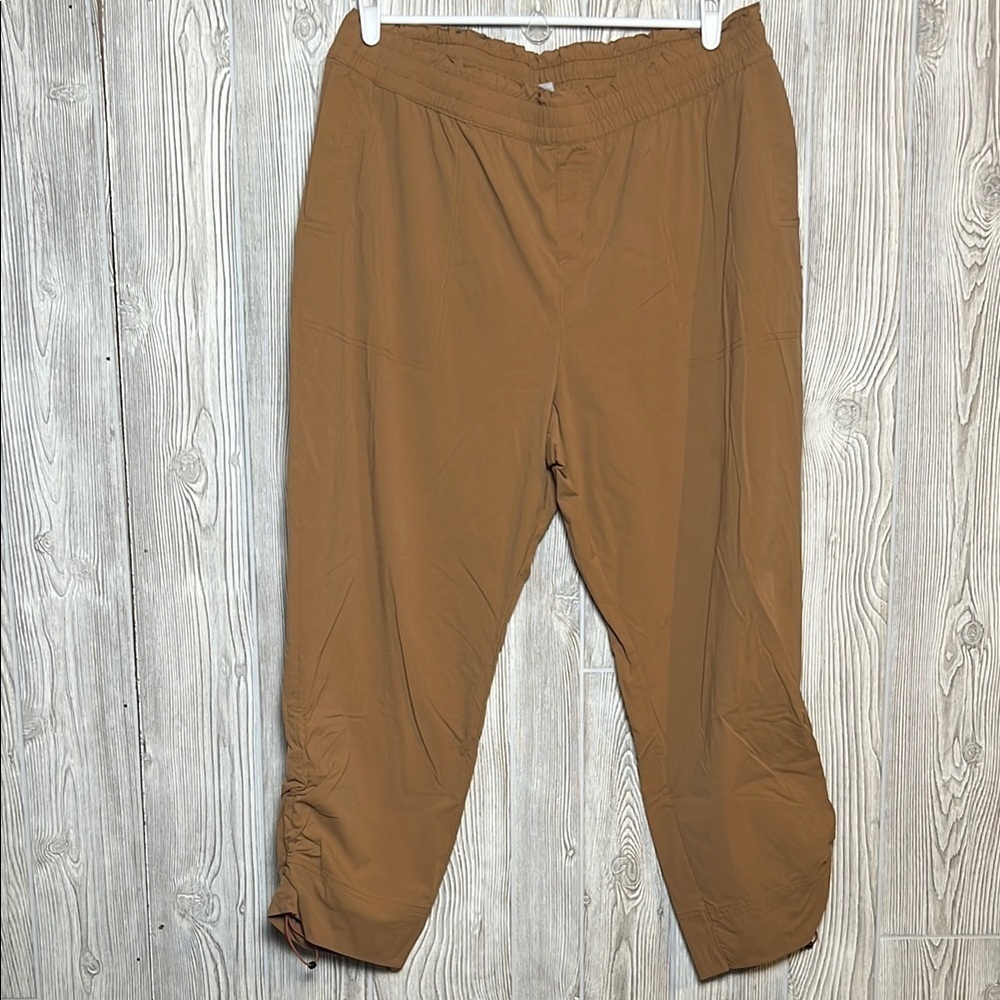 Columbia Women’s Inland City Joggers Caramel Tan Brown Size XL
